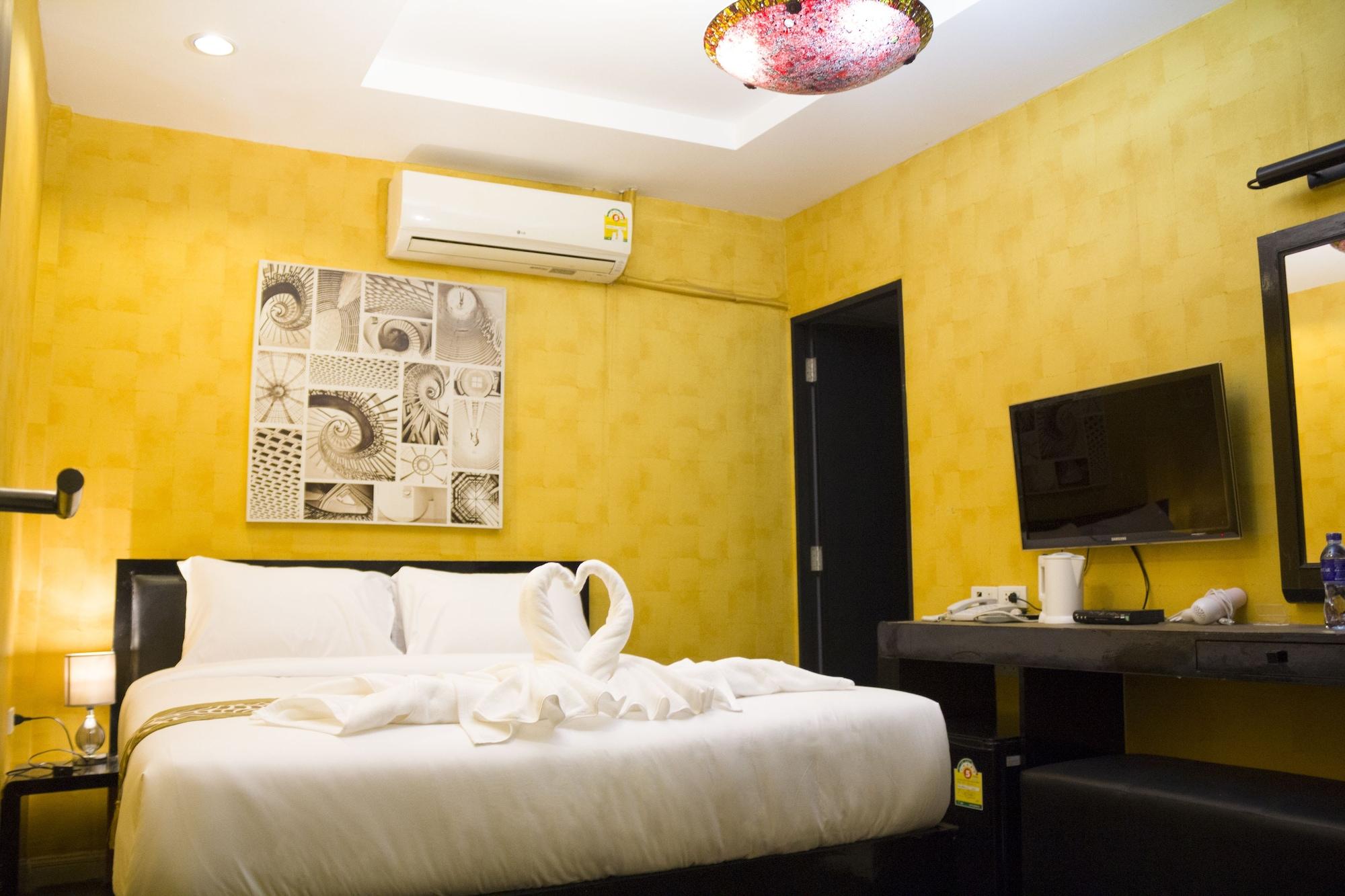 V30 Sukhumvit Hotel Bangkok Eksteriør billede