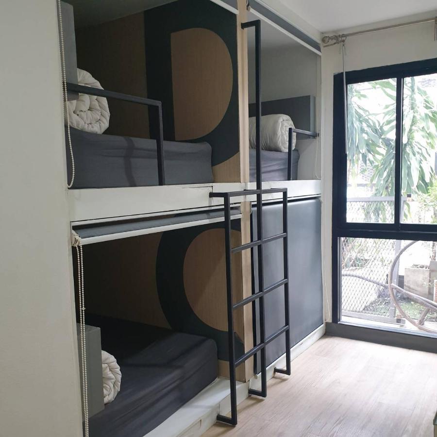 V30 Sukhumvit Hotel Bangkok Eksteriør billede