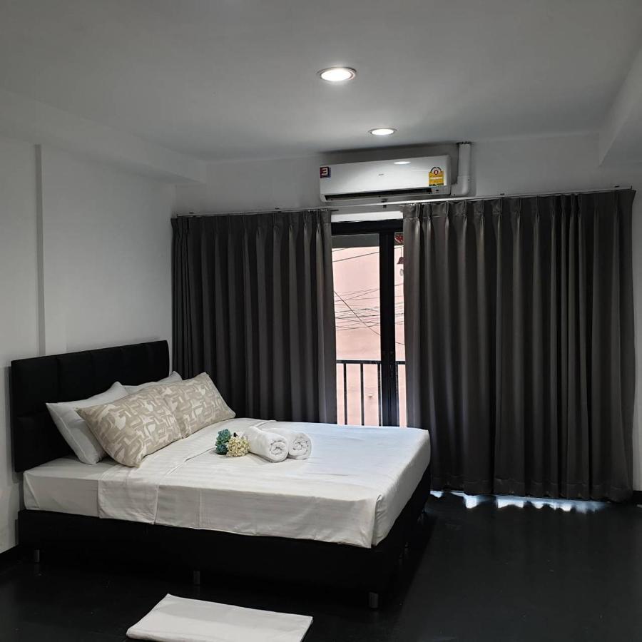V30 Sukhumvit Hotel Bangkok Eksteriør billede
