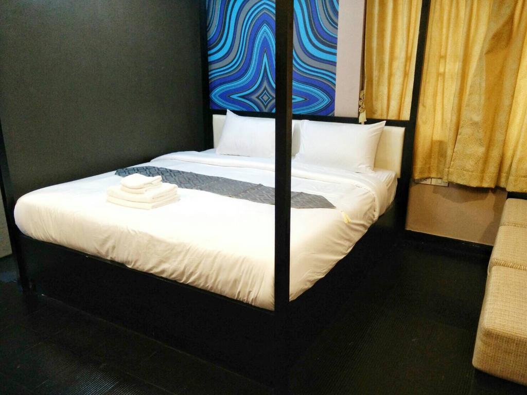 V30 Sukhumvit Hotel Bangkok Eksteriør billede