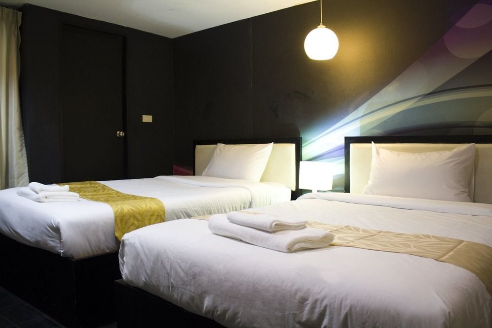 V30 Sukhumvit Hotel Bangkok Eksteriør billede