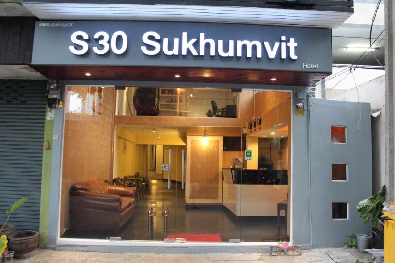 V30 Sukhumvit Hotel Bangkok Eksteriør billede